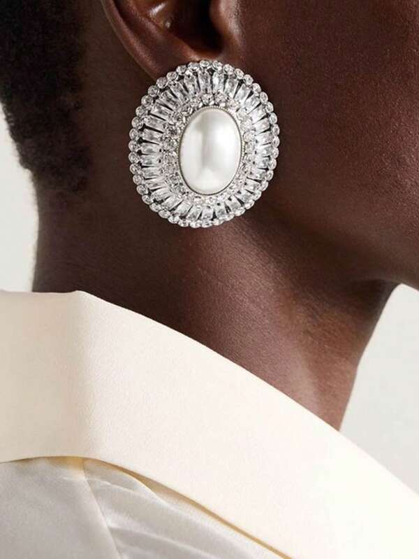 1 paio di orecchini molletta in argento decorati con perle ovali e strass, eleganti per feste