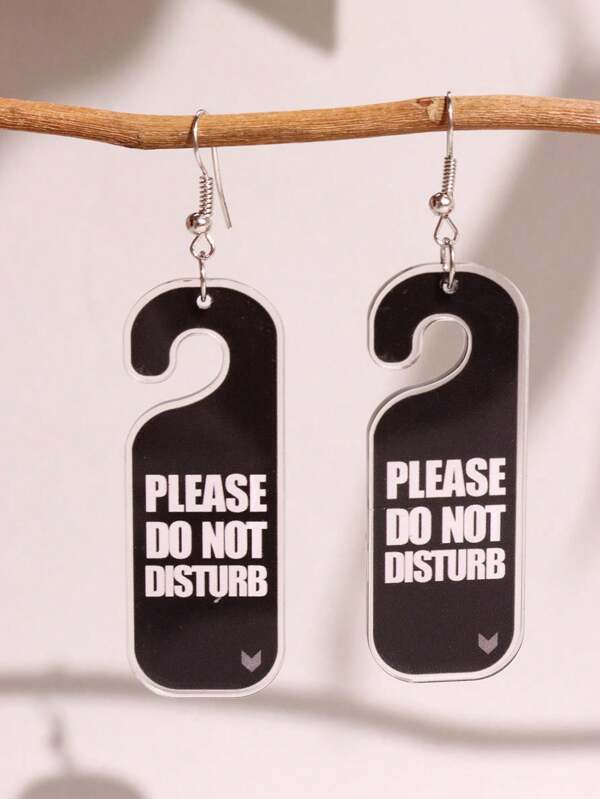 1 par de brincos de acrílico com pingente de alça com sinal "Por favor, não perturbe" exclusivo e interessante, joias femininas para uso diário