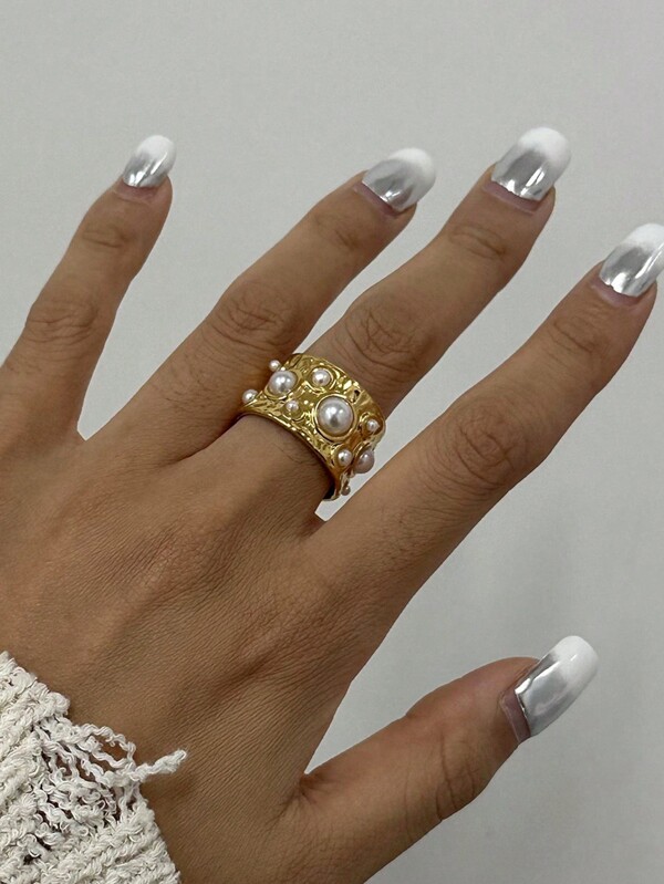 Uworld 1 pièce Bague ouverte en acier inoxydable à motif marteau de mode pour femme, style rétro pour l'automne et l'hiver, ornée de perles pour usage quotidien