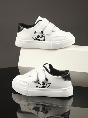 适合男孩和女孩的低帮休闲运动鞋，舒适防滑耐用的乐福鞋，配有易于佩戴的钩环扣，非常适合户外活动和运动，4 季