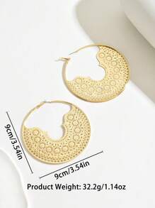 1 Pair Vintage Oversized Hollow Floral Pattern Totem Metal Geometric Drop Hoop Earrings For Women