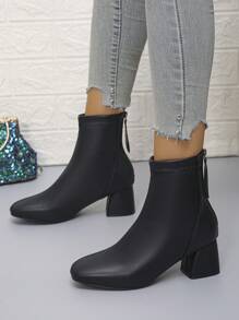 2024 秋冬新款女士时尚高跟踝靴，方头弹力性感短靴，适合约会、学院风、优雅