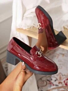 女士厚底坡跟尖头乐福鞋，厚底增高鞋，英式学院风低跟方头休闲一脚蹬乐福鞋，配金属扣 - 紅色 - 查看 2