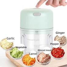 Electric Garlic Masher, Portable Mini Garlic Chopper, Garlic Blender, Household Electric Garlic Press, Wireless Garlic Mincer, Garlic Slicer, Portable & Compact Design, Easy To Use Kitchen Tool