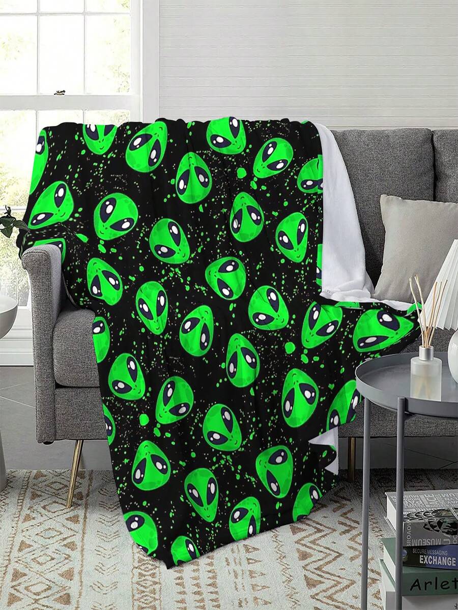 1pc UltraSoft Flannel Blanket, Personality Design Skull Pattern