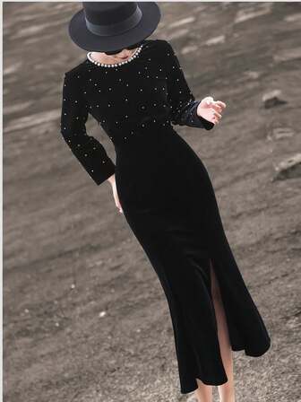 MEXCOCO Vintage Luxury/Sparkling/Cocktail Party Atmosphere Elegant Beaded Mermaid Slit Velvet Formal Dress, Black