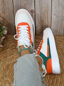 女士低帮圆头系带平底鞋，灵感来自多巴胺的白色/绿色/橙色，适合休闲穿着、圣诞礼物、时尚运动鞋 - 彩色 - 查看 1