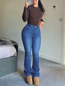 Chicsale Fashion Ladies Jeans, Elastic Jeans-Bell Bottoms, Women's Wear - Medium Wash - View 3