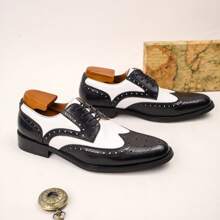 Oxford-Schuhe für Herren Große Größen, Brogue-Design, Flügelkappe, Patchwork Schwarz & Weiß, formelle Abendschuhe, Hochzeitsfeier, Business, Mode, vielseitig, Herren-Lederschuhe