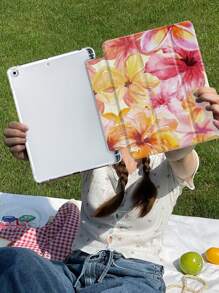Ayotu Hawaiianische Blumen Hülle kompatibel mit iPad 10.2 Zoll 2021/2020 iPad 9. / 8. Generation, kompatibel mit Samsung Galaxy Tab A8 10.5 Zoll 2022, Tablethülle mit Stifthalter, unterstützt automatisches Schlaf-/Aufwach-Display