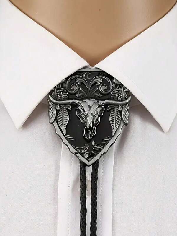1pc Retro Paisley Pattern Long Horn Cattle Head Western Cowboy Bolo Tie, Casual Party Wedding Groomsman Bowtie, Fashionable Casual Shirt Tie, Men Street Style Necklace, Best Gift Choice Men Necktie