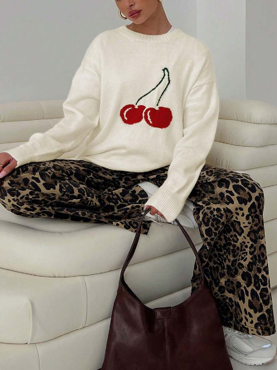 韩式休闲波西米亚风复古樱桃印花提花宽松针织套头衫上衣，秋冬 - 白色 - 查看 1