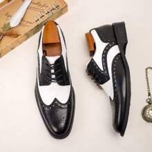 Oxford-Schuhe für Herren Große Größen, Brogue-Design, Flügelkappe, Patchwork Schwarz & Weiß, formelle Abendschuhe, Hochzeitsfeier, Business, Mode, vielseitig, Herren-Lederschuhe
