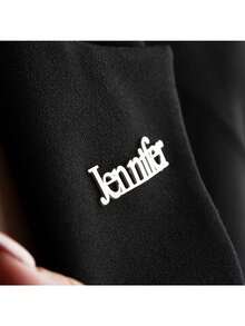 Broche personalizado con nombre - Insignia de acero inoxidable personalizada para el Día de la Madre, cumpleaños, boda y ceremonia de graduación - Diseño elegante y minimalista - Multicolor - Ver 3