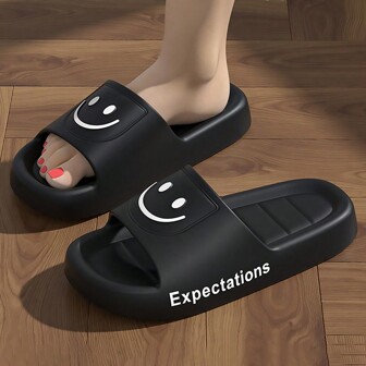 2024新款EVA浴室拖鞋按摩底舒适健康不积水适合家庭浴室淋浴简约ins风格