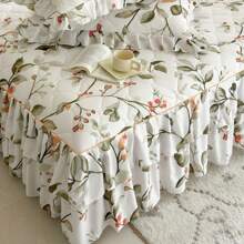 3pcs Ruffle Bed Skirt Set, Quilted Floral Print All Season Anti-Slip Bedding Set (1 Bed Skirt + 2 Pillowcases, No Filler)