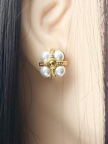 1 Cặp bông tai thời trang bằng thép không gỉ hình hoa và ngọc trai, quà tặng trang sức cho mẹ, vợ, bạn bè - Vàng - Xem 4