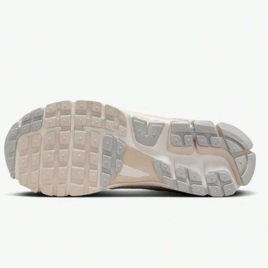 Nike Zoom Vomero 5 Low Top Sneakers Light Orewood Brown SHEIN UK
