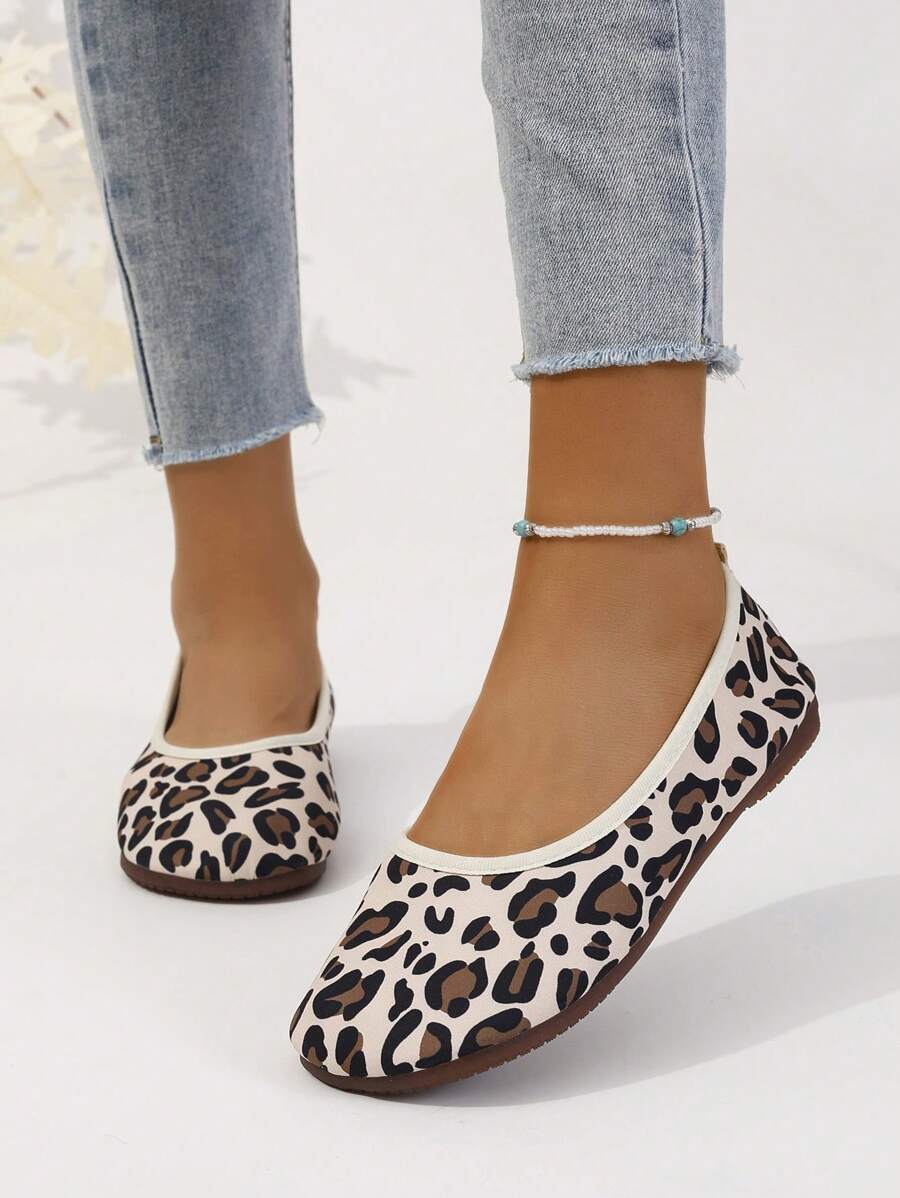 New Soft Sole Flat Loafers Slip-On Casual Leopard Print Moccasins, European And American Fashion, Comfortable & Versatile - Brown - View 1