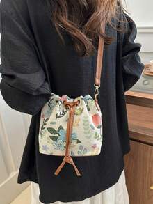 时尚独特的风格，出色的抽绳设计，彰显个性。采用耐用的尼龙材料制成，是一款时尚的旅行单肩包。无论您是踏上旅程还是满足日常需求，它都是绝佳的选择。 - 米色 - 查看 5