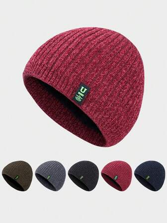 1顶字母U Unun针织帽，户外街头休闲保暖冬帽，适合日常通勤男女冬季穿着