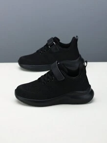 Un par de zapatillas deportivas para niños, zapatos escolares para niños, zapatillas de goma para niños, zapatillas tipo slip on para bebés niños, zapatillas deportivas para niños, zapatos deportivos para niños color azul cielo