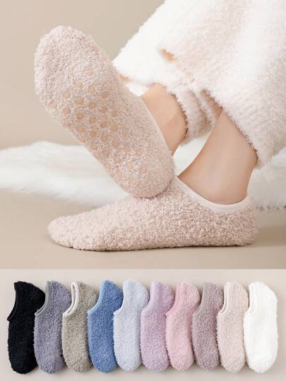 3 Pairs Women's Random Color Fuzzy Anti-Slip Warm Ankle Socks, No Show Socks, Suitable For Everyday Wear In Autumn And Winter