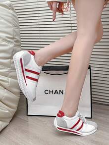 复古皮革平底红色圆头系带休闲运动鞋，新款女士时尚运动鞋，户外学生运动鞋，百搭鞋，跑步鞋 - 紅色 - 查看 7