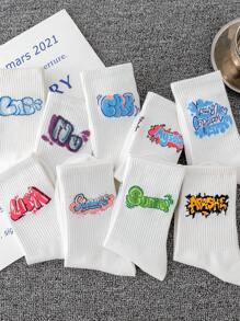 Five Pairs Of Men's Pattern Letter Couple Mid-Tube Socks Will Be Shipped Randomly