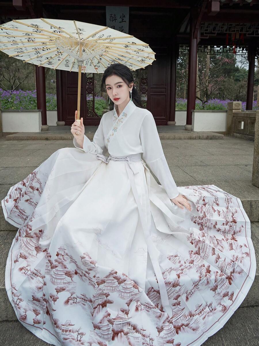 Spring Elegant Chinese Style Apricot Landscape Printed Chinese Dress Horse-Face Skirt For Chinese Wedding, Chinese New Year, Daily, Street, Commuting, Home And Other Occasions To Wear Hanfu Bottoms