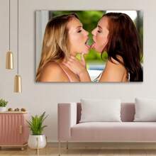 1 Poster Canvas-Wooden Frame Female Couple Canvas Painting High Quality Wall Art Printed Poster, Direct Hanging Wall Painting, Home Gift Decoration, Living Room, Bathroom, Bedroom, Kitchen