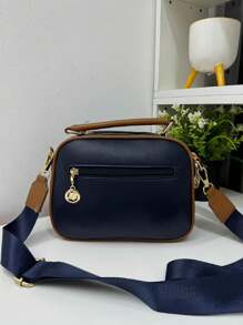 Women's CrossBody Bag - Camera. Brown Edge Details With Front Magnet Closure - Màu xanh hải quân - Xem 3