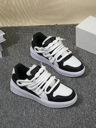 Etichino Women's Black & White Low-Top Sneakers, Urban Commuting Series, Outdoor Casual Skateboard Shoes, Comfortable Fabric Upper, Thick Lace Design