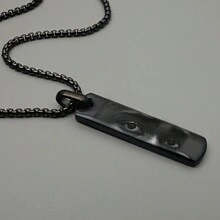 1 件定制情侣眼睛照片项链，激光雕刻眼睛照片和名字吊坠项链，个性化激光切割字母情侣项链，不锈钢方形珍珠男士照片项链，情侣礼物，送给男朋友的礼物，送给女朋友的礼物 - 黑色 - 查看 4