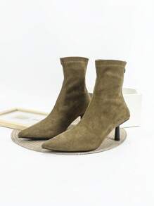 Damen Khaki Wildleder Ankle Boots & Kurzstiefel, 7cm Absatz, enge Passform, bequem & modische Stiefel, hohe Absätze, Weinglas-förmiger Absatz