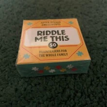 1 Set Riddle Me This Cards Game, 50 Brainteasers For The Whole Family, Family Friendly Trivia Card Game, Family Entertainment Supplies, Funny Party Games Board Games Card Games,Games Night,Card Games Family,Family Game,Table Top Games,Board Games>Over 14 Years,Games For Teens - Yellow - View 11