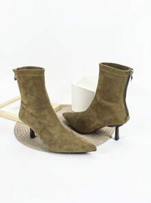 Damen Khaki Wildleder Ankle Boots & Kurzstiefel, 7cm Absatz, enge Passform, bequem & modische Stiefel, hohe Absätze, Weinglas-förmiger Absatz
