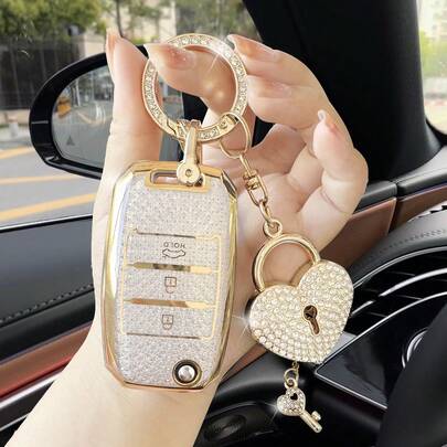 Móc khóa hình trái tim pha lê trắng kim cương cao cấp + Vỏ chìa khóa ô tô viền vàng trắng cổ điển nâng cấp + Phù hợp với móc khóa & vỏ chìa khóa KIA K3, K5, K2, KX3, K4, KX5, Quoris, K900, Sorento, Carens
