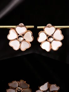 1 对白色锆石心形花法式耳环，适合女性日常佩戴 - 白色 - 查看 4