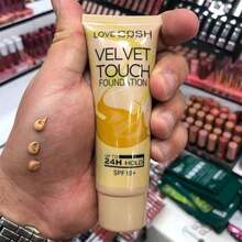 Maquillaje liquido, base de maquillaje mate, cobertura media, maquillaje mate, no reseca la piel, no deja sensación grasosa, 10SPF - 02Medio - Ver 2
