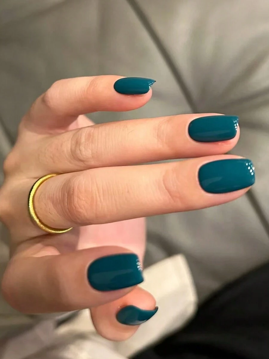 Bộ 10 móng tay giả thủ công: Bộ móng tay giả màu xanh lam hình vuông ngắn, biến bạn thành cô gái quyến rũ ngay lập tức, bao gồm 1 dũa móng gel thạch