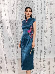 Short Sleeve Knot Button Split Thigh Jacquard Floral Designs New Chinese Style Cheongsam Qipao Dress - Blue - View 4