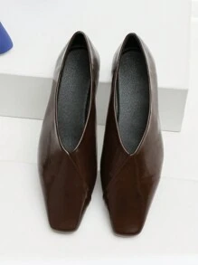 1 Pair Fashion Ladies Slip-On Loafers, Coffee Color, Casual British Style Versatile Flat Shoes