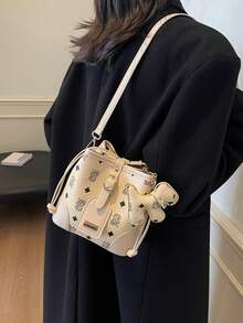 1 件小熊印花斜挎包水桶包纹理单肩女包新款通勤篮包日常百搭时尚休闲 - 彩色 - 查看 11
