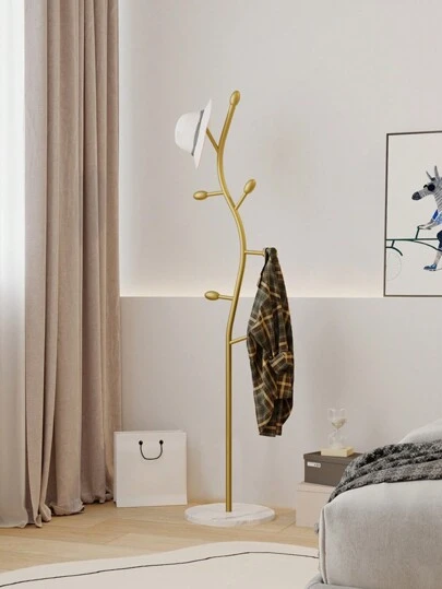 Compacte kapstok in Scandinavische stijl voor thuisgebruik in de woonkamer, modern kledingrek, eenvoudige vrijstaande kledinghanger in Italiaanse stijl voor de slaapkamer