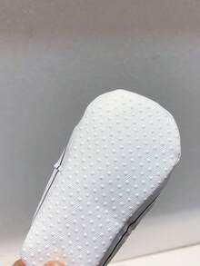 1-11个月春秋季新款卡通足球帆布鞋，柔软面料舒适防滑幼儿钩环步行鞋 - 藏蓝色 - 查看 8