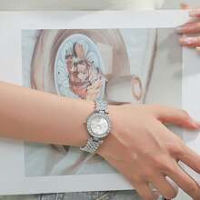 1 Đồng hồ thạch anh thanh lịch dành cho nữ với mặt số đính kim cương và dây đeo bằng thép không gỉ, phù hợp cho các dịp thường ngày, trang trọng, học tập, đám cưới, quà tặng - Bạc - Xem 1