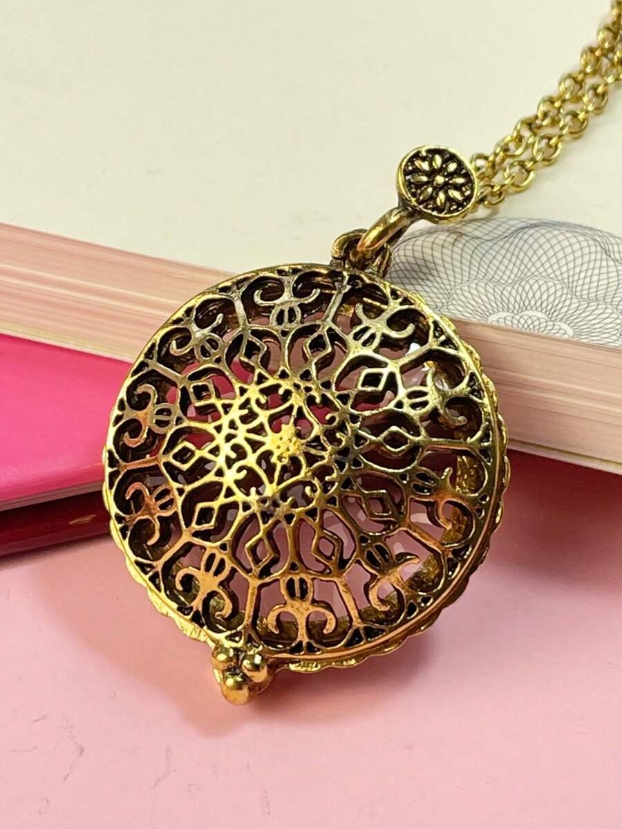 1 Gold Antique Magnifying Glass Magnifying Glass Pendant, Flip
