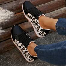 Women's Elegant, Versatile, Fashionable, High-End, Breathable, Comfortable, Non-Fatiguing Outdoor Casual Sports Shoes
