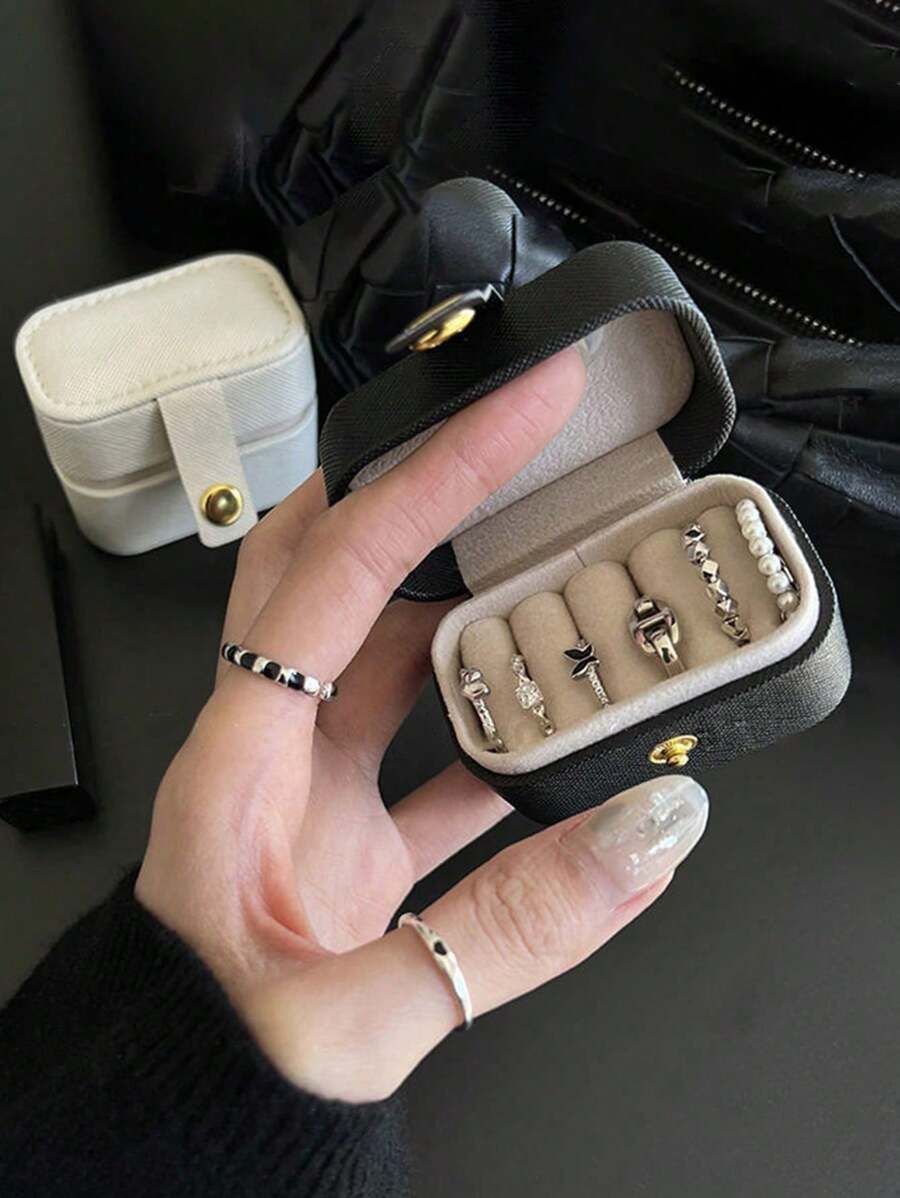1 pieza Caja de anillo clásica mini con botón, estuche portátil de viaje para joyas, elegante caja de exhibición de joyas, caja práctica de almacenamiento para anillos y pendientes, regalo de moda para mujeres y niñas